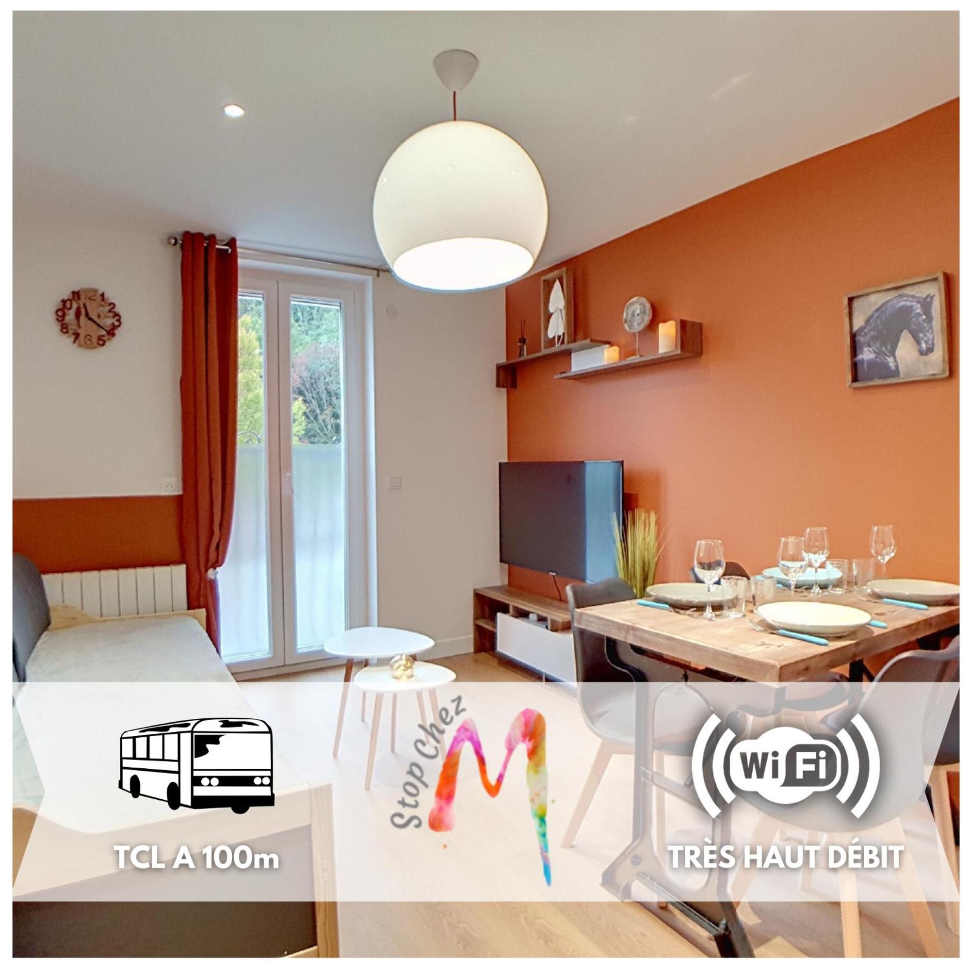 Stop Chez M Select Saga # Qualite # Confort # Simplicite Apartment